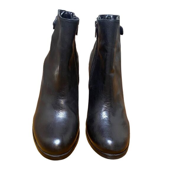 vince Camuto Hiller Genuine Leather Ankle Boots - Picture 4 of 11